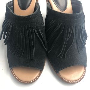 Gianni Bini fringe heels